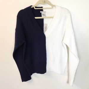 NWT Sweet Romeo Colorblocked V-Neck Sweater - S